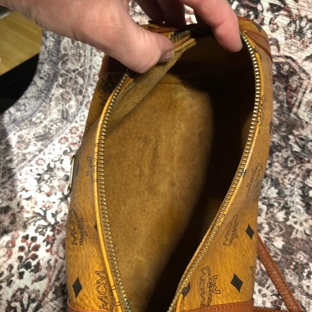 MCM Cognac Visetos Barrel Bag Pristine EUC - Picture 14 of 15